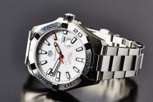 Tag Heuer Aquaracer Calibre 5