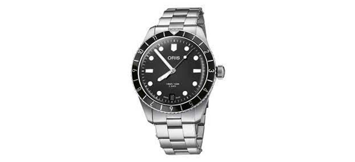 20 BEST Dive Watches Under 5,000 (Durability + Performance)