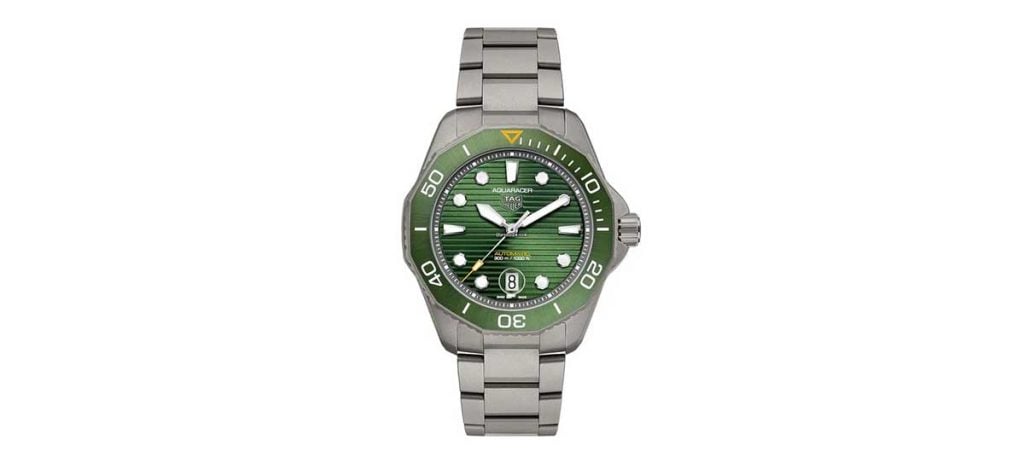 TAG HEUER AQUARACER PROFESSIONAL 300 TITANIUM GREEN DIAL (REF. WBP208B.BF0631)