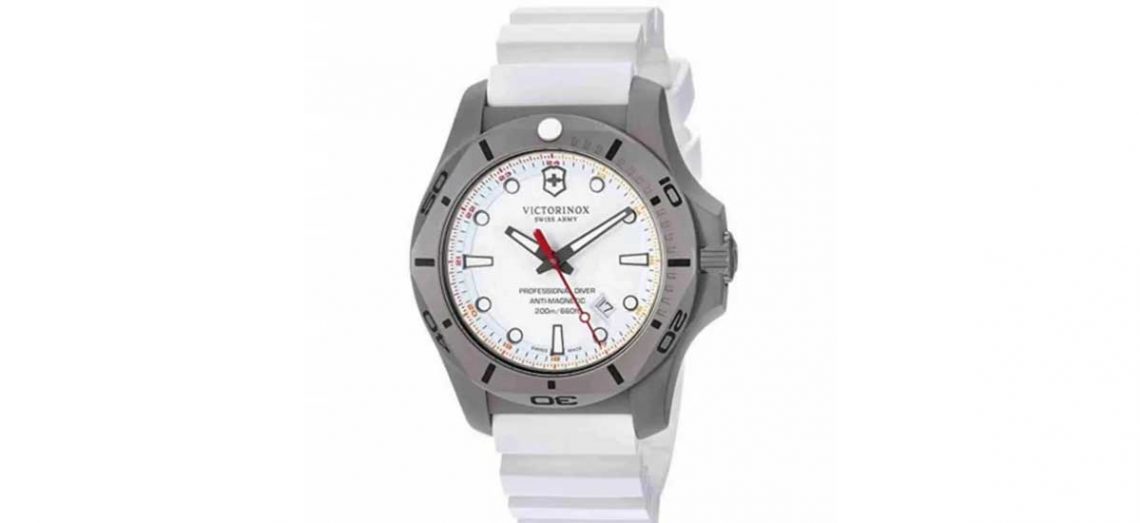 15 BEST White Dial Dive Watches (Absolutely Mesmerizing!)