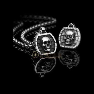 Strom Agonium Memento Mori Carpe Diem Pendant
