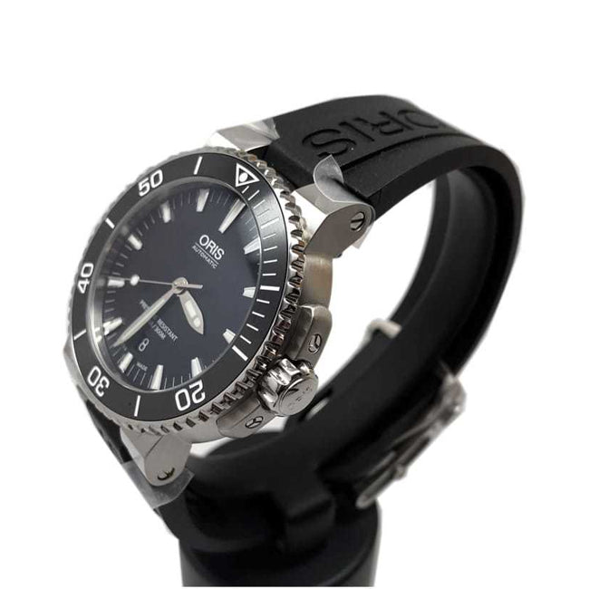 Oris Aquis Date 01 733 7653 4154
