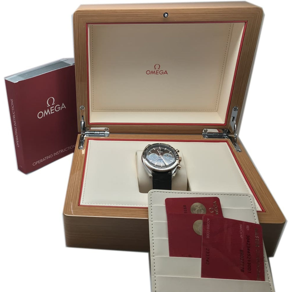 Omega Speedmaster Moonwatch Moonphase Steel & Sedna Gold