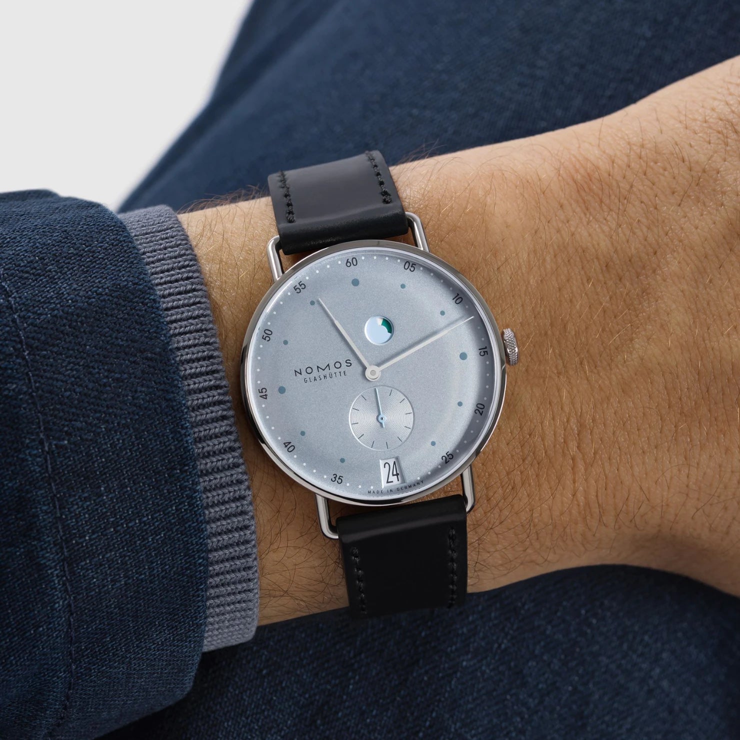 NOMOS Glashütte Metro Date Power Reserve Ice Blue