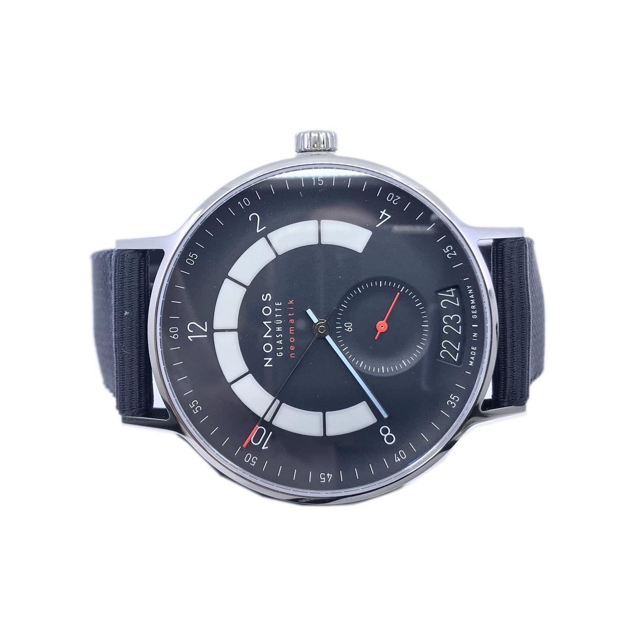 NOMOS Glashütte Autobahn Neomatik 41mm Date Midnight Blue