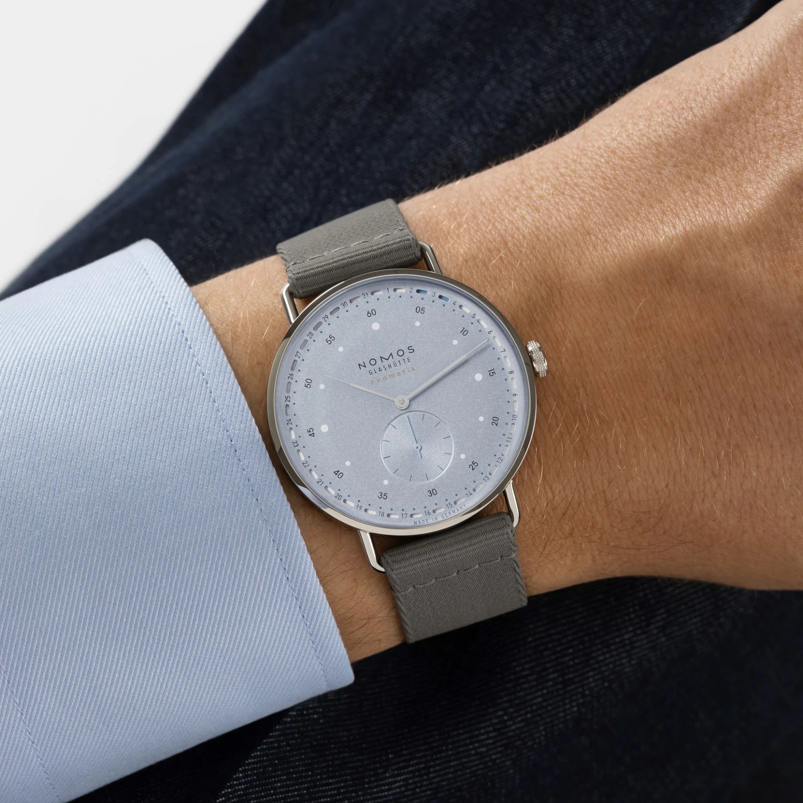 NOMOS Glashütte Metro Neomatik 41 Update Ice Blue