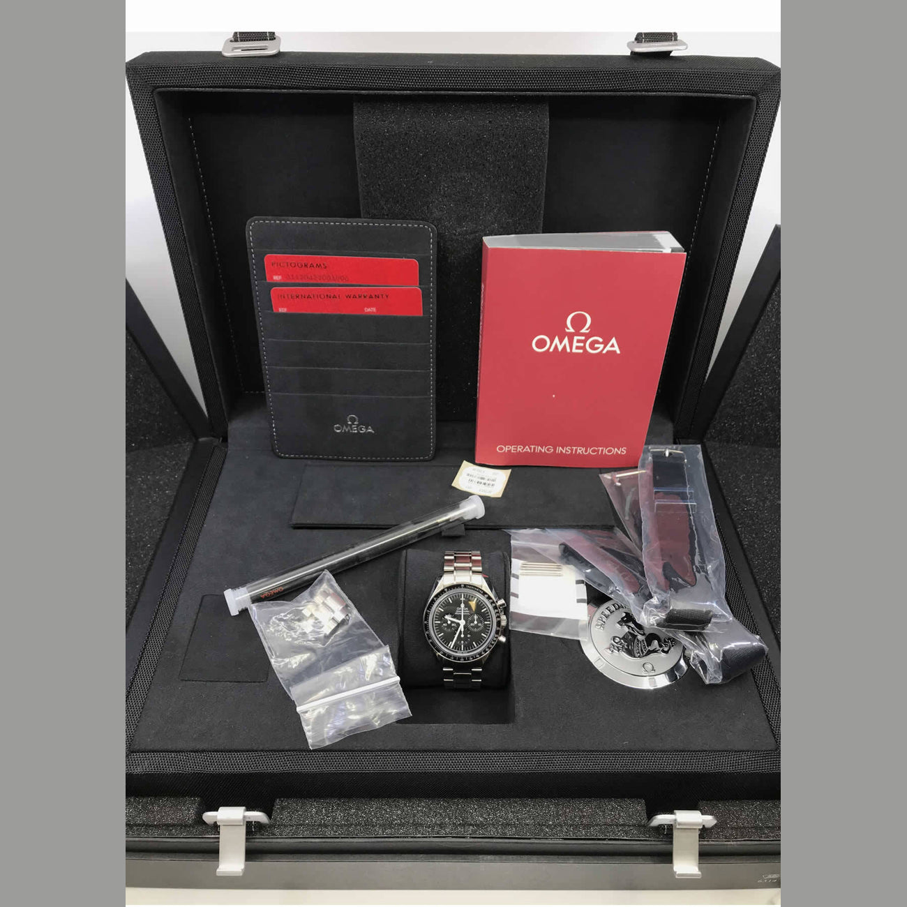 Omega Speedmaster Moonwatch Professional 42mm 311.30.42.30.01.006