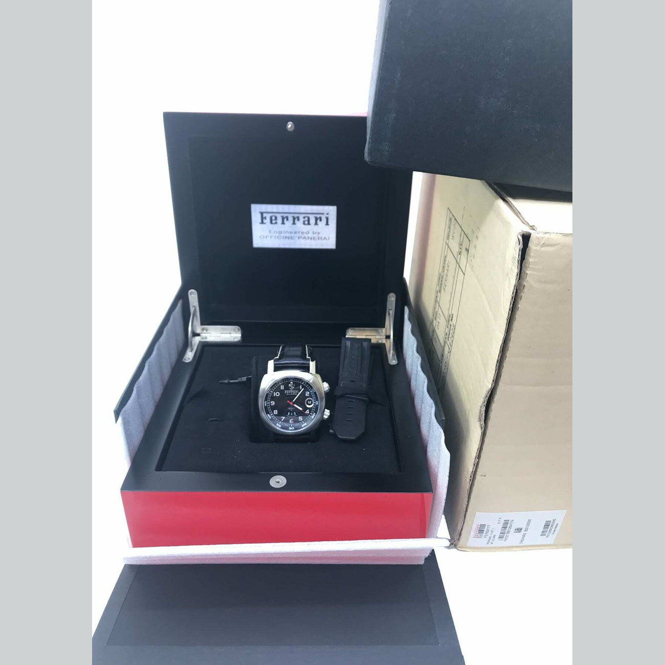 Panerai Ferrari Granturismo GMT-Alarm FER00017