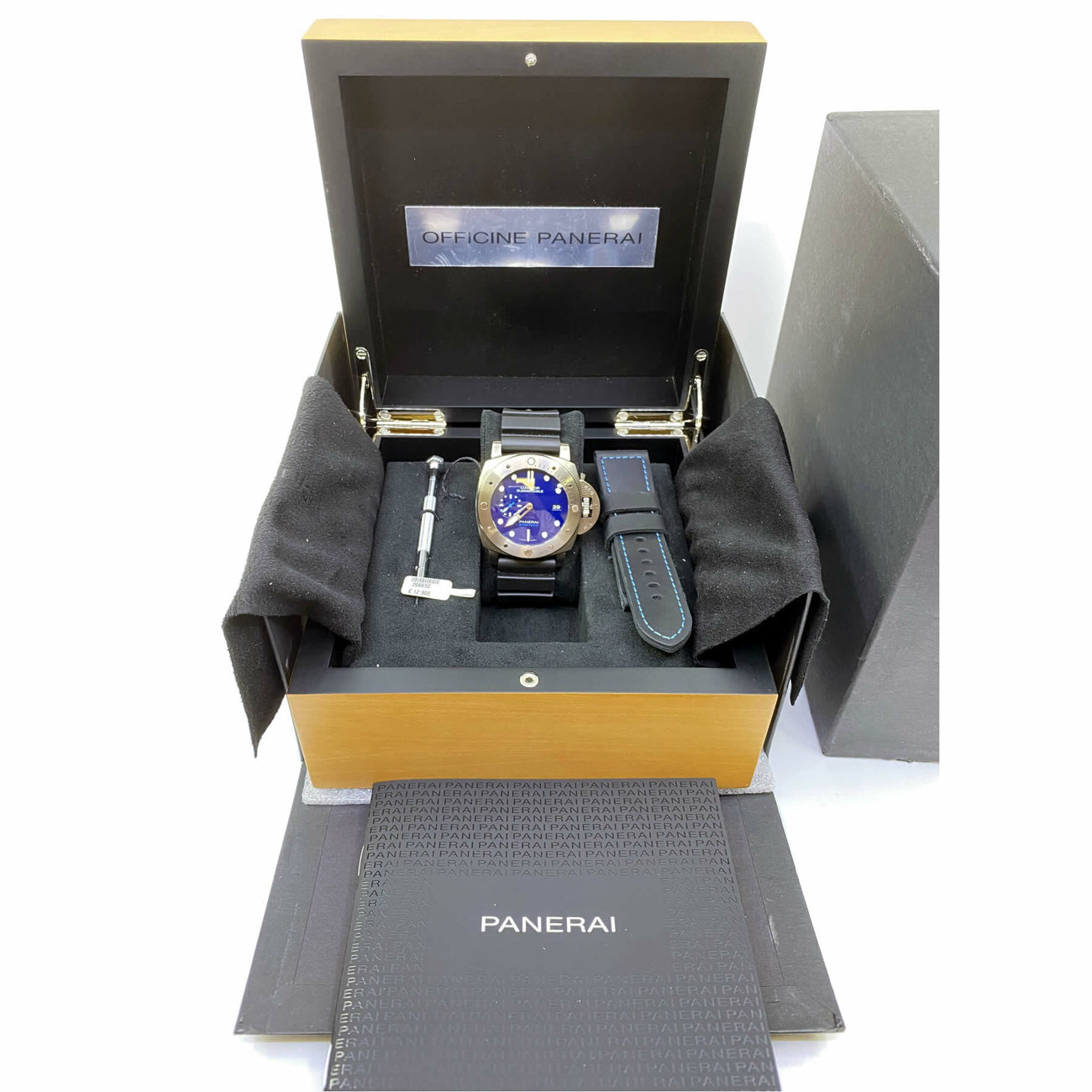 Panerai Submersible BMG-Tech PAM00692