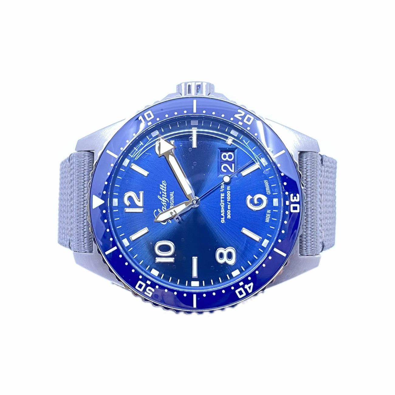 Glashütte Original SeaQ Panorama Date Blue Dial 1-36-13-02-81-08