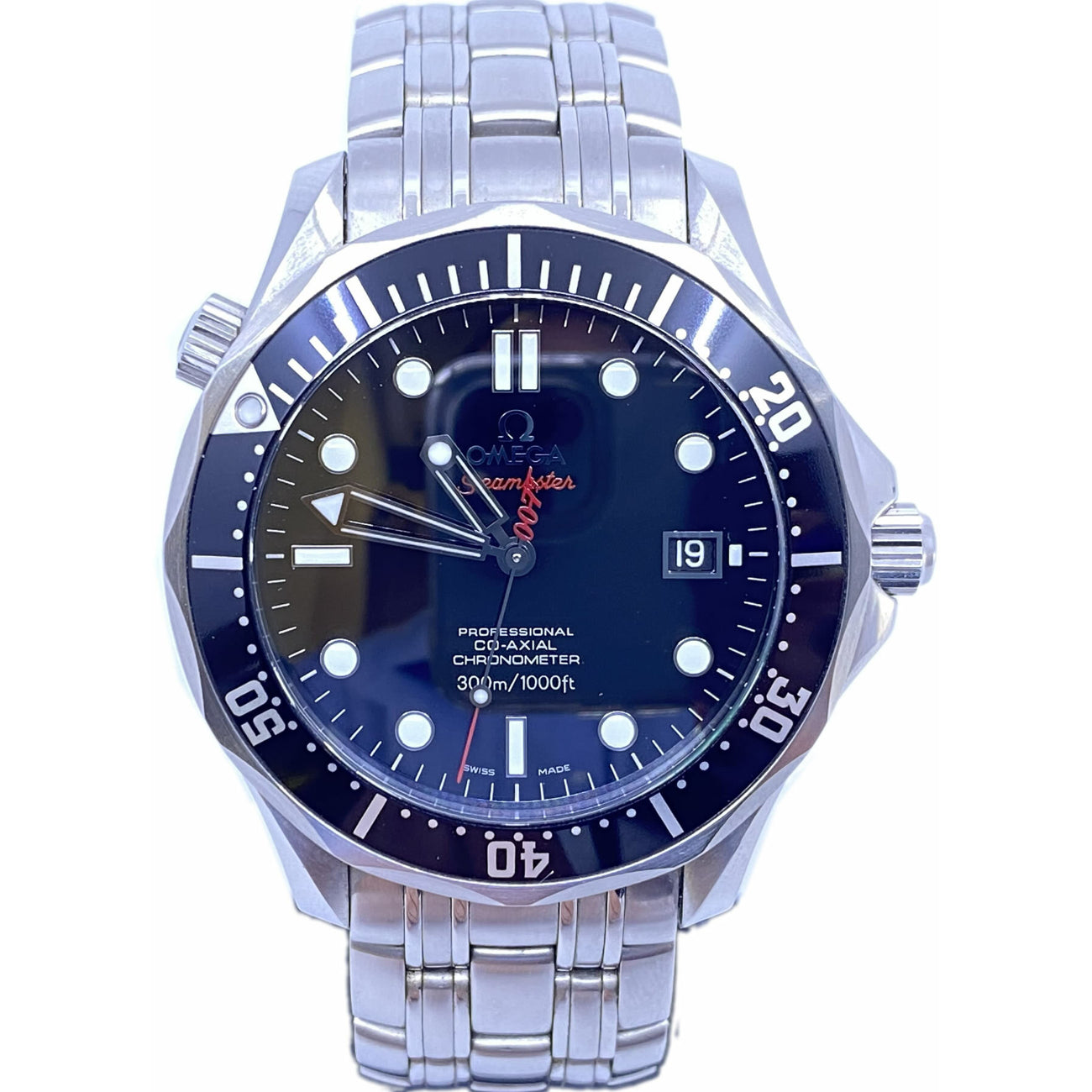 Omega Seamaster 300M Bond 007 Limited Edition 212.30.41.20.01.001