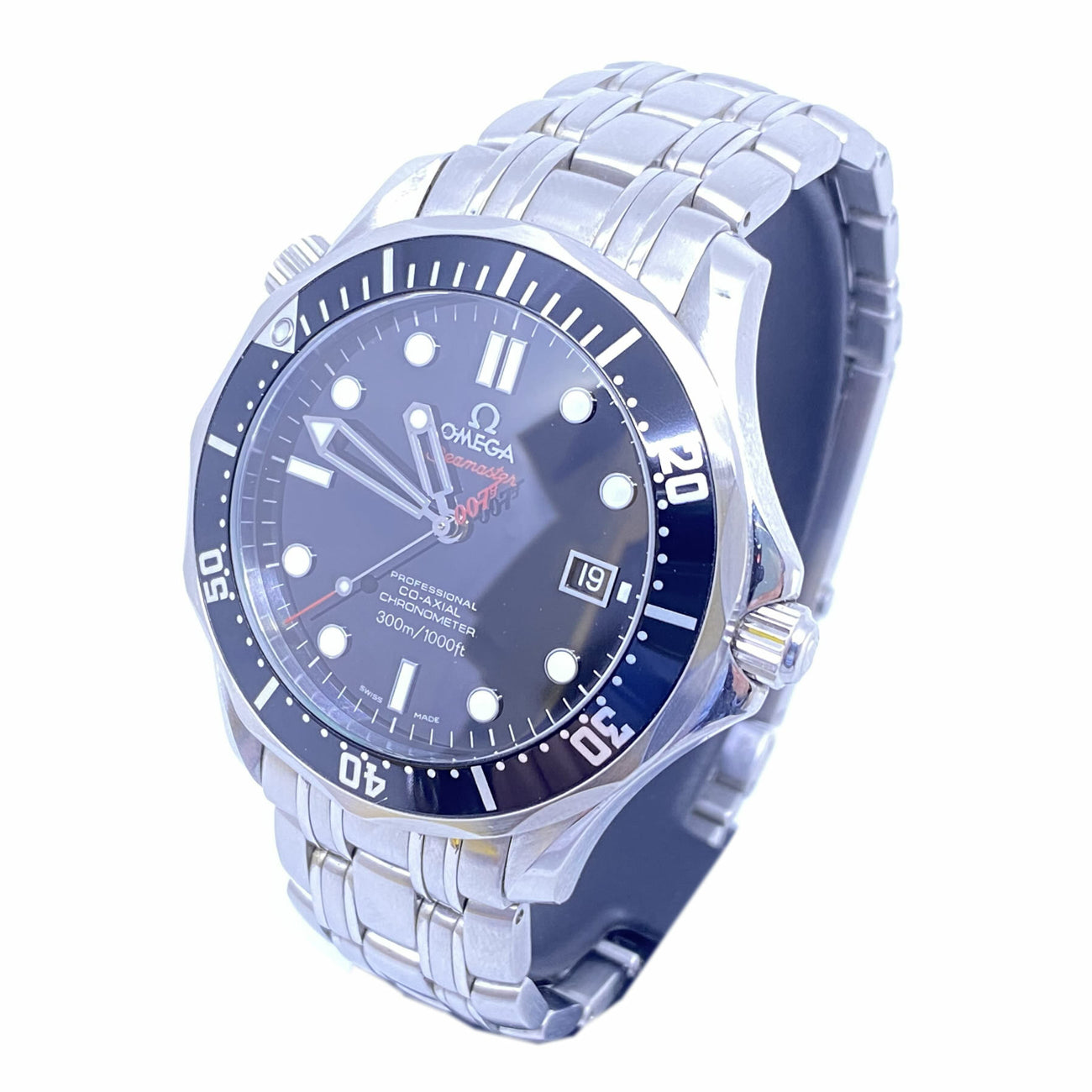 Omega Seamaster 300M Bond 007 Limited Edition 212.30.41.20.01.001