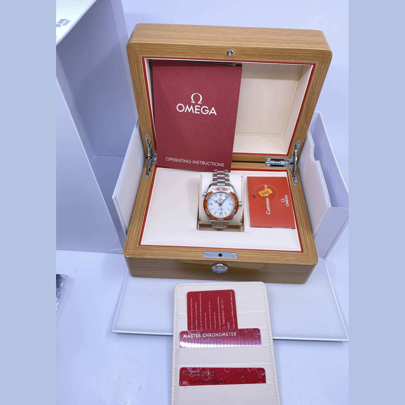 Omega Seamaster Planet Ocean 600M Master Chronometer Orange 215.30.44.21.04.001