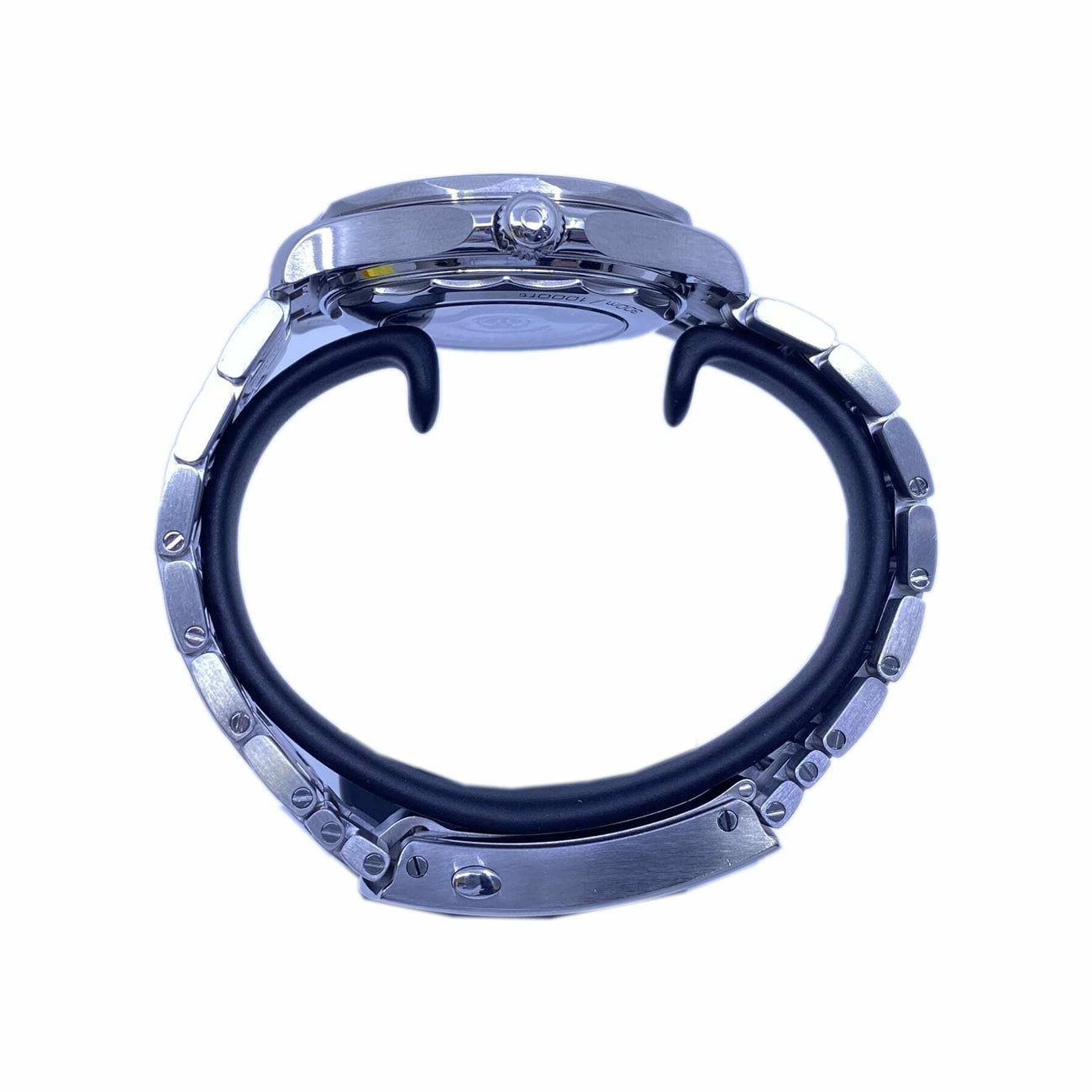 Omega Seamaster Diver 300M Co-Axial Master Chronometer on Bracelet 210.30.42.20.06.001