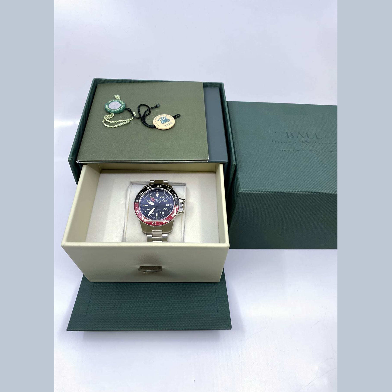 Ball Engineer Hydrocarbon AeroGMT II Blue Dial DG2017C-S3C-BE
