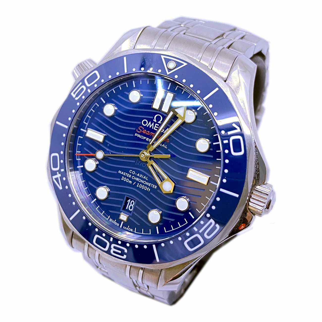 Omega Seamaster Diver 300M Co-Axial Master Chronometer on Bracelet 210.30.42.20.03.001