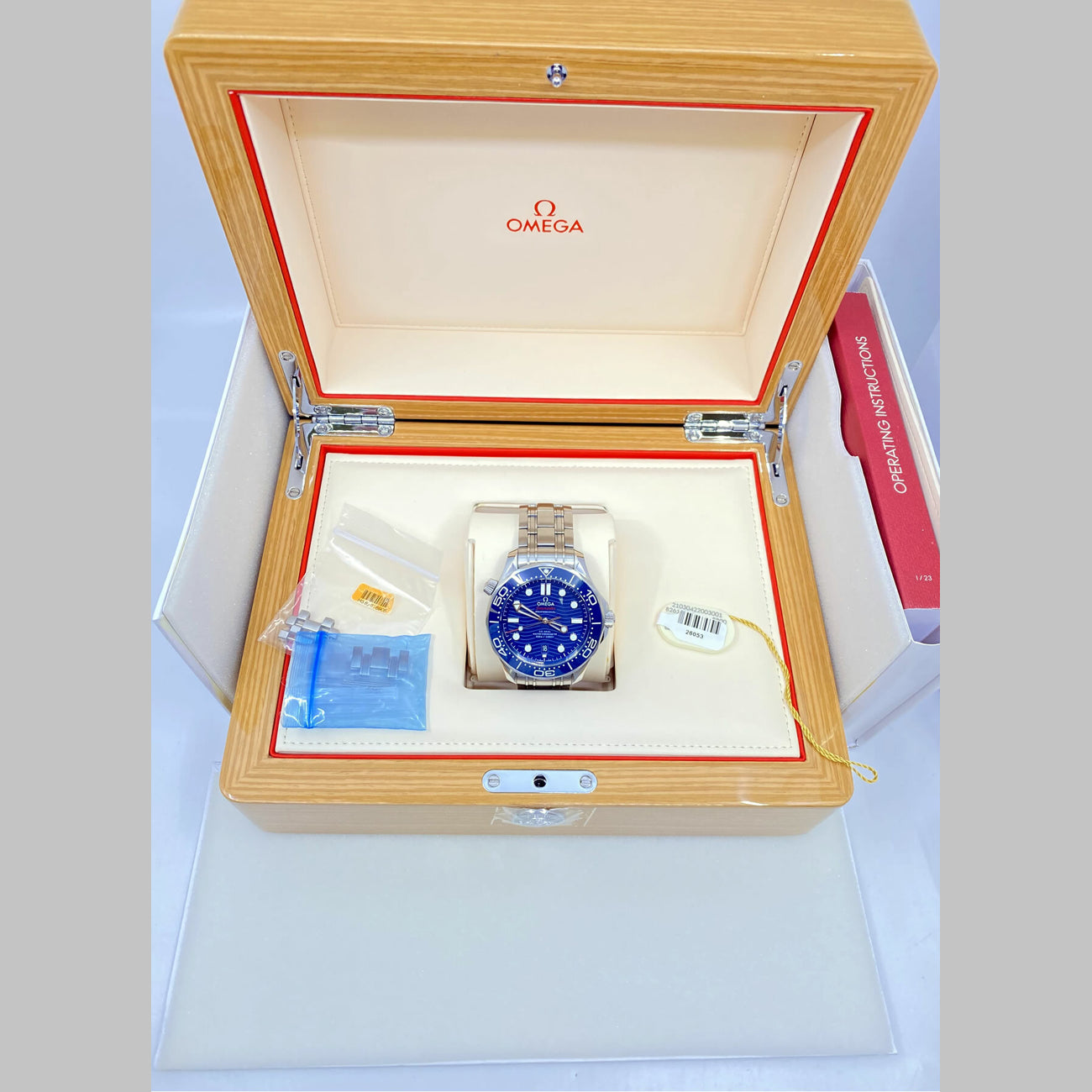Omega Seamaster Diver 300M Co-Axial Master Chronometer on Bracelet 210.30.42.20.03.001
