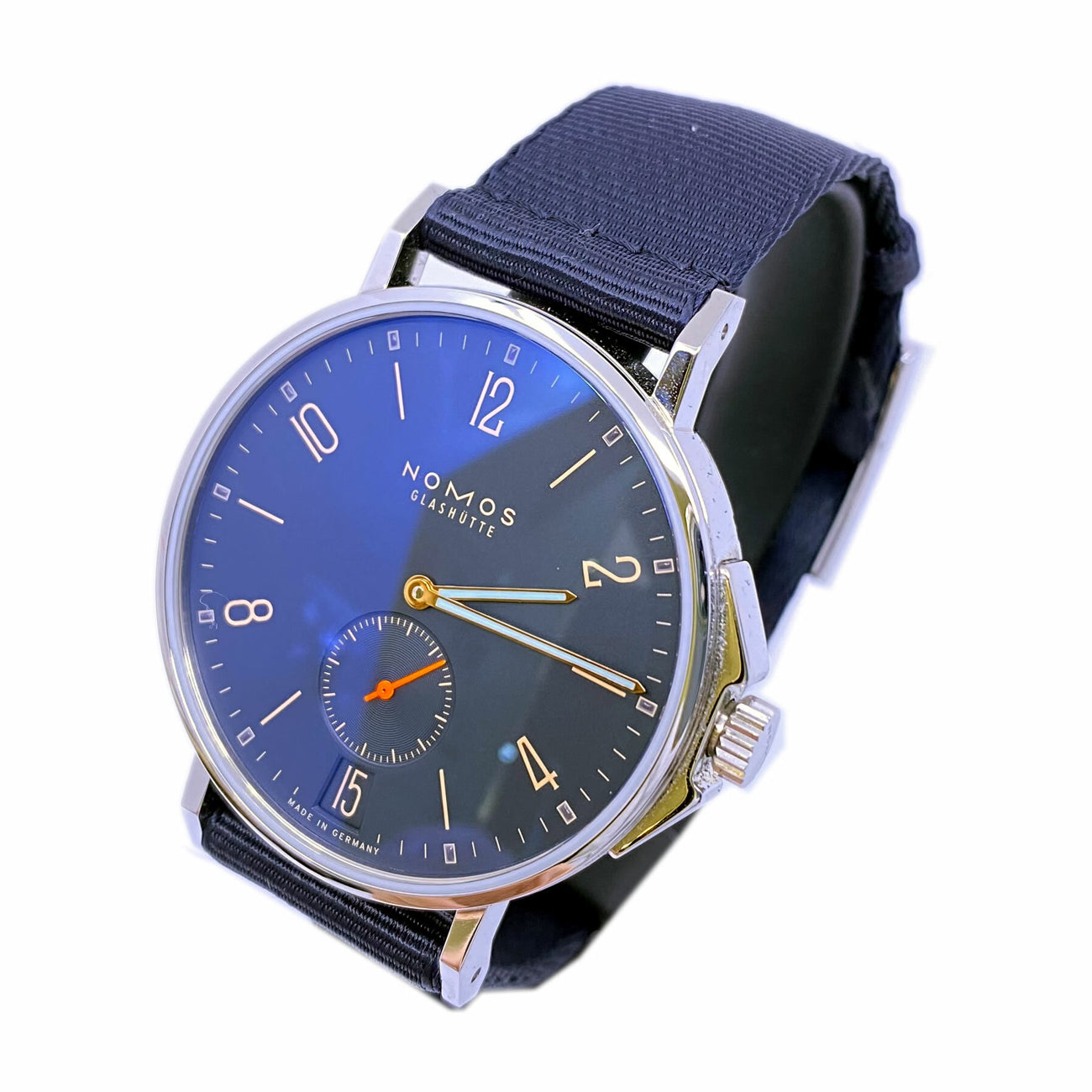 NOMOS Glashütte Ahoi Atlantic Date