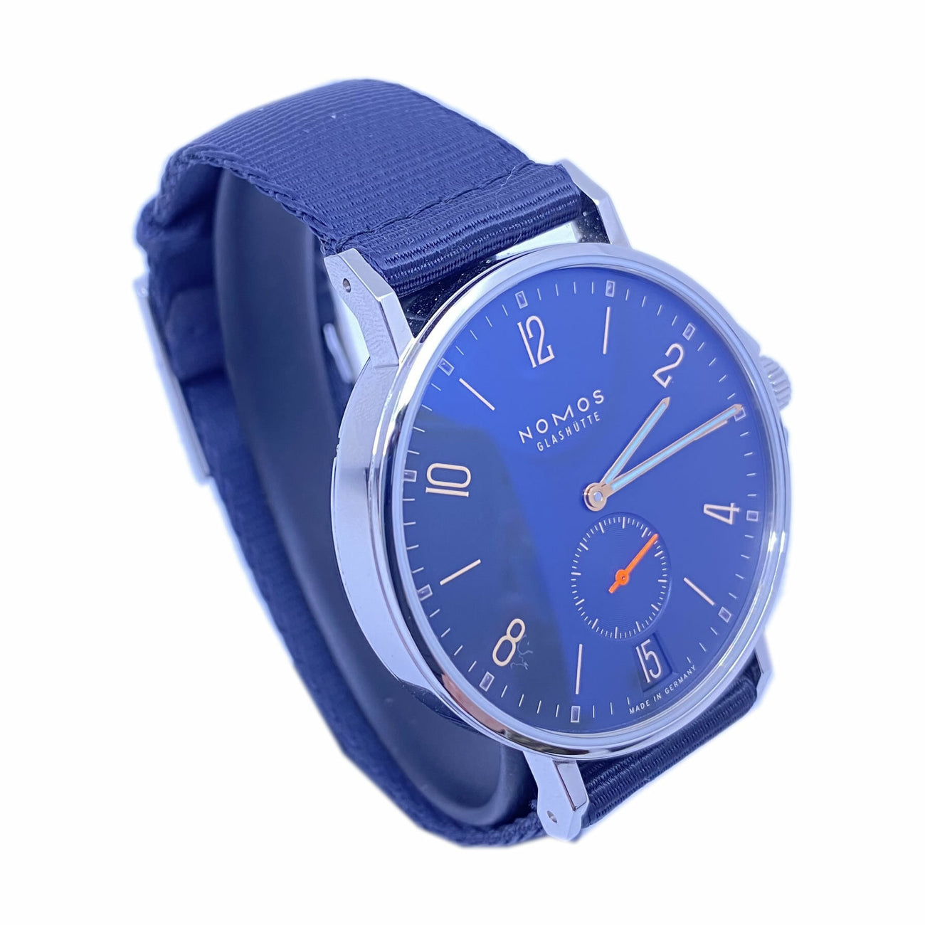 NOMOS Glashütte Ahoi Atlantic Date