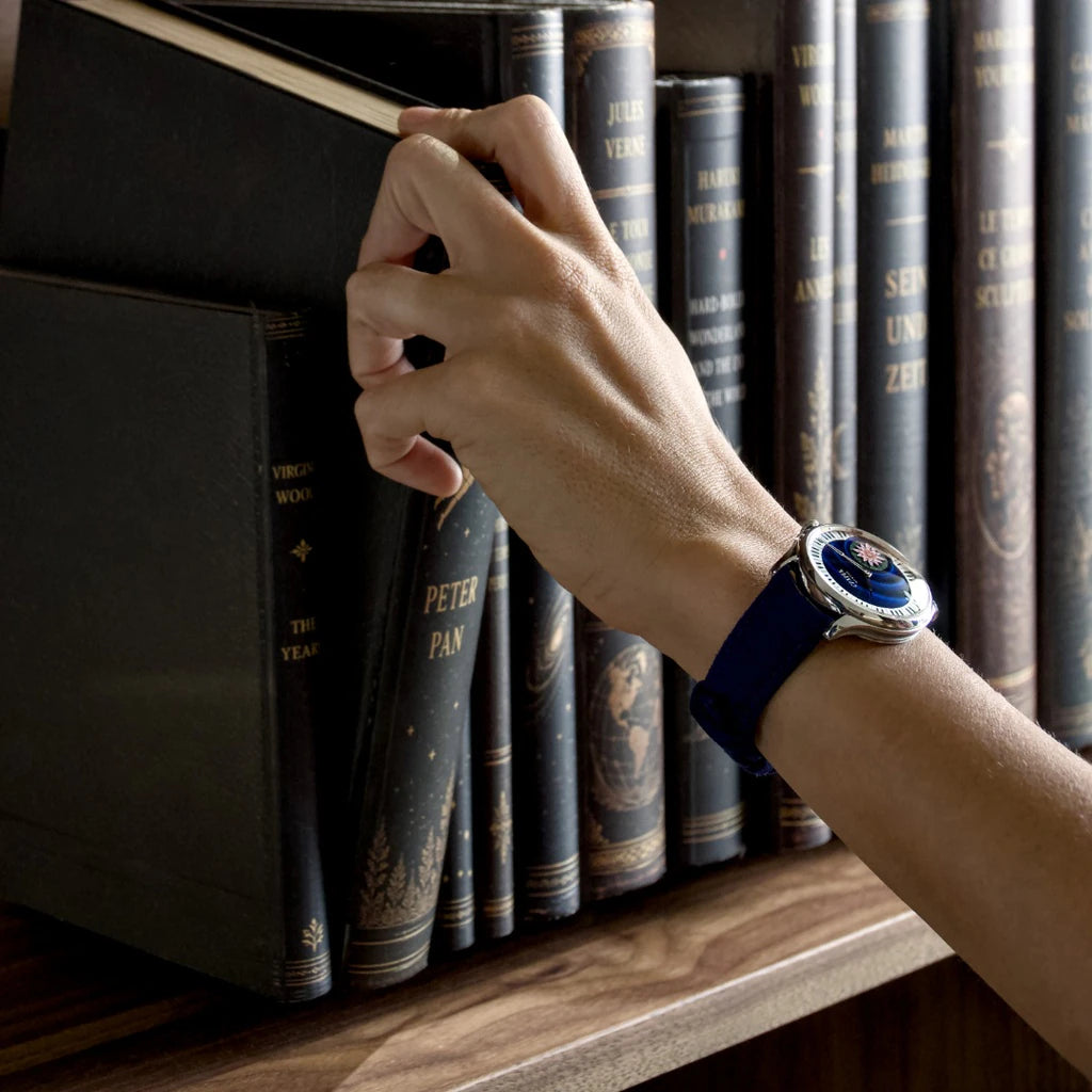 Czapek Promenade Ecume Des Jours on Strap