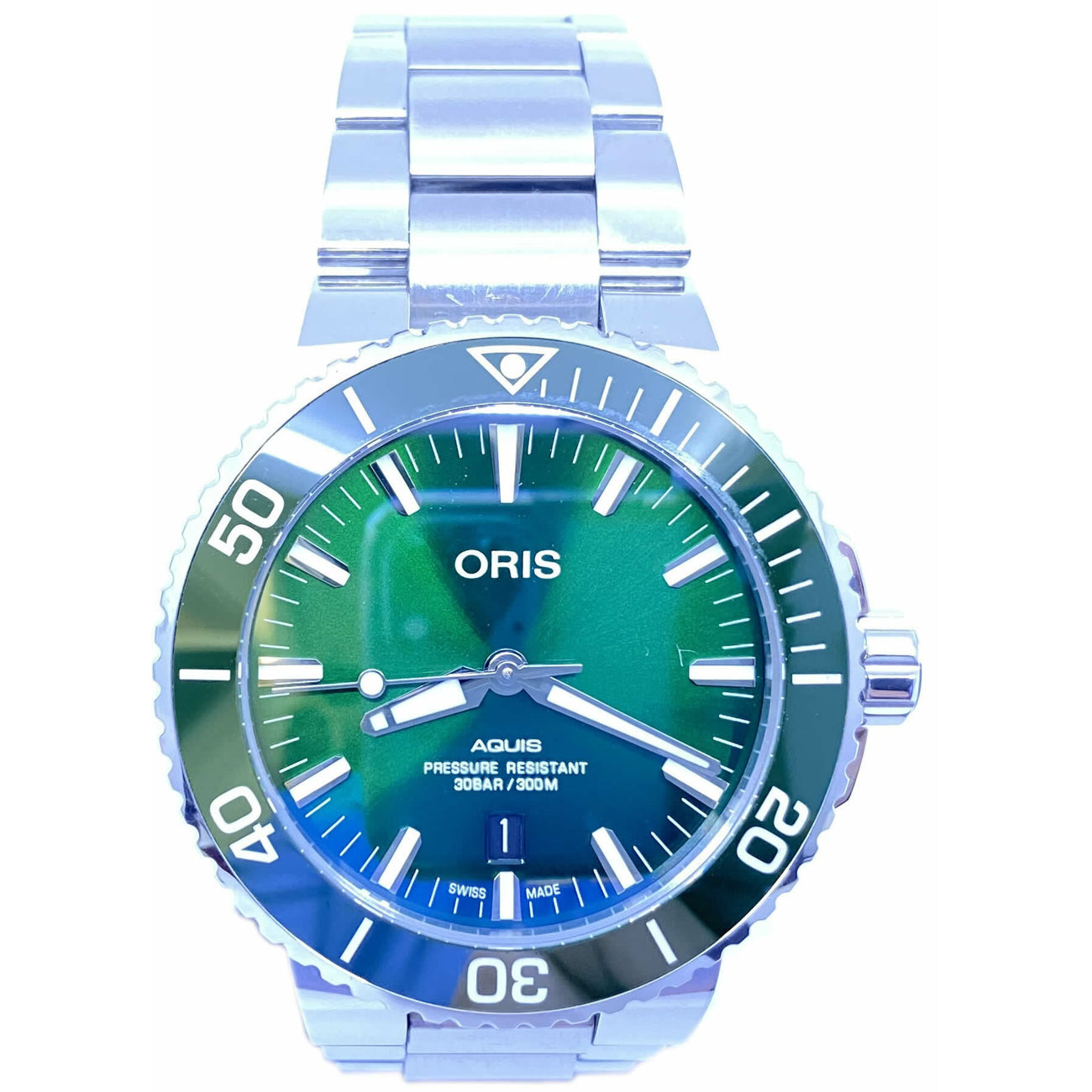 Oris Aquis Date Green Dial on Bracelet 01 733 7730 4157-07 8 24 05PEB