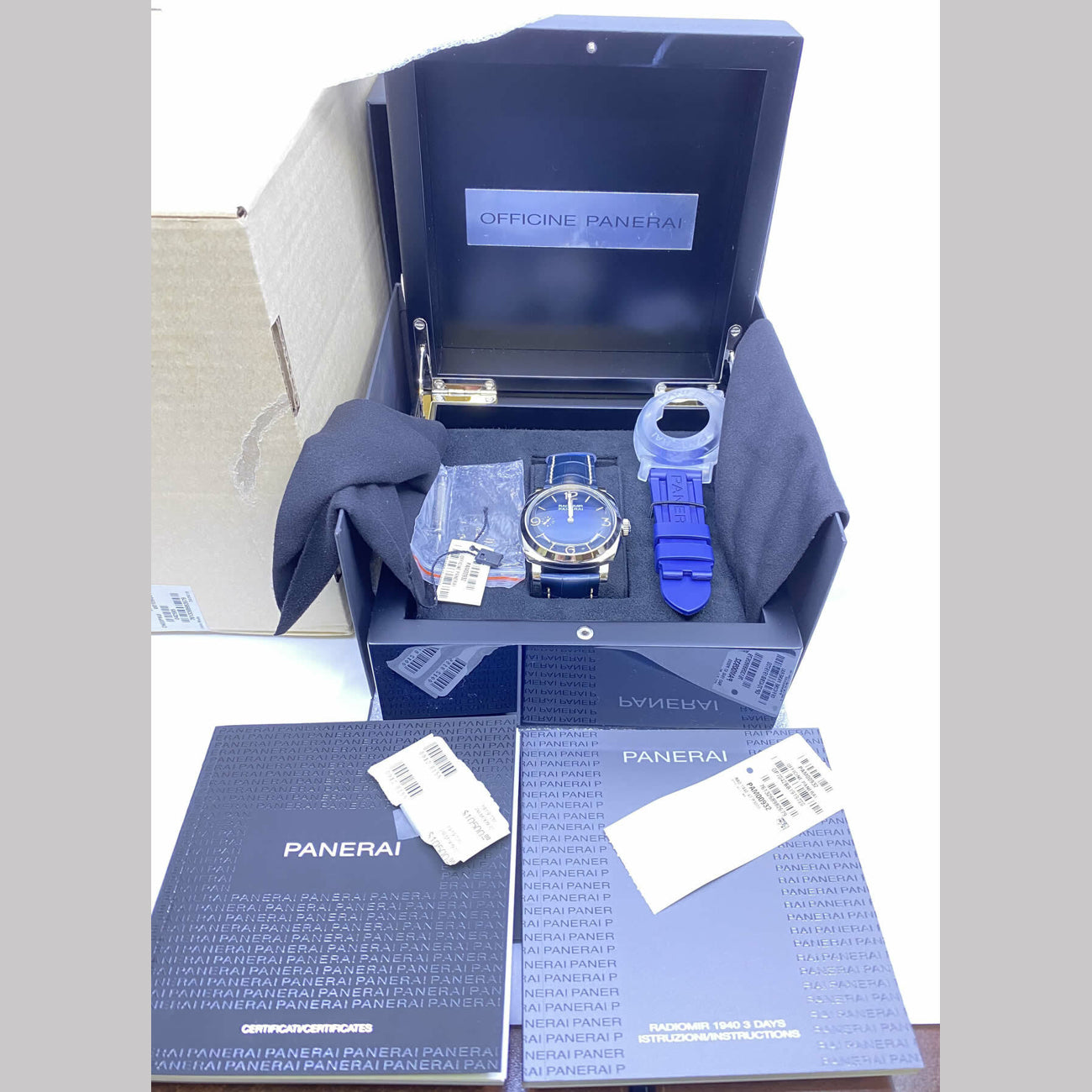 Panerai Radiomir PAM00932