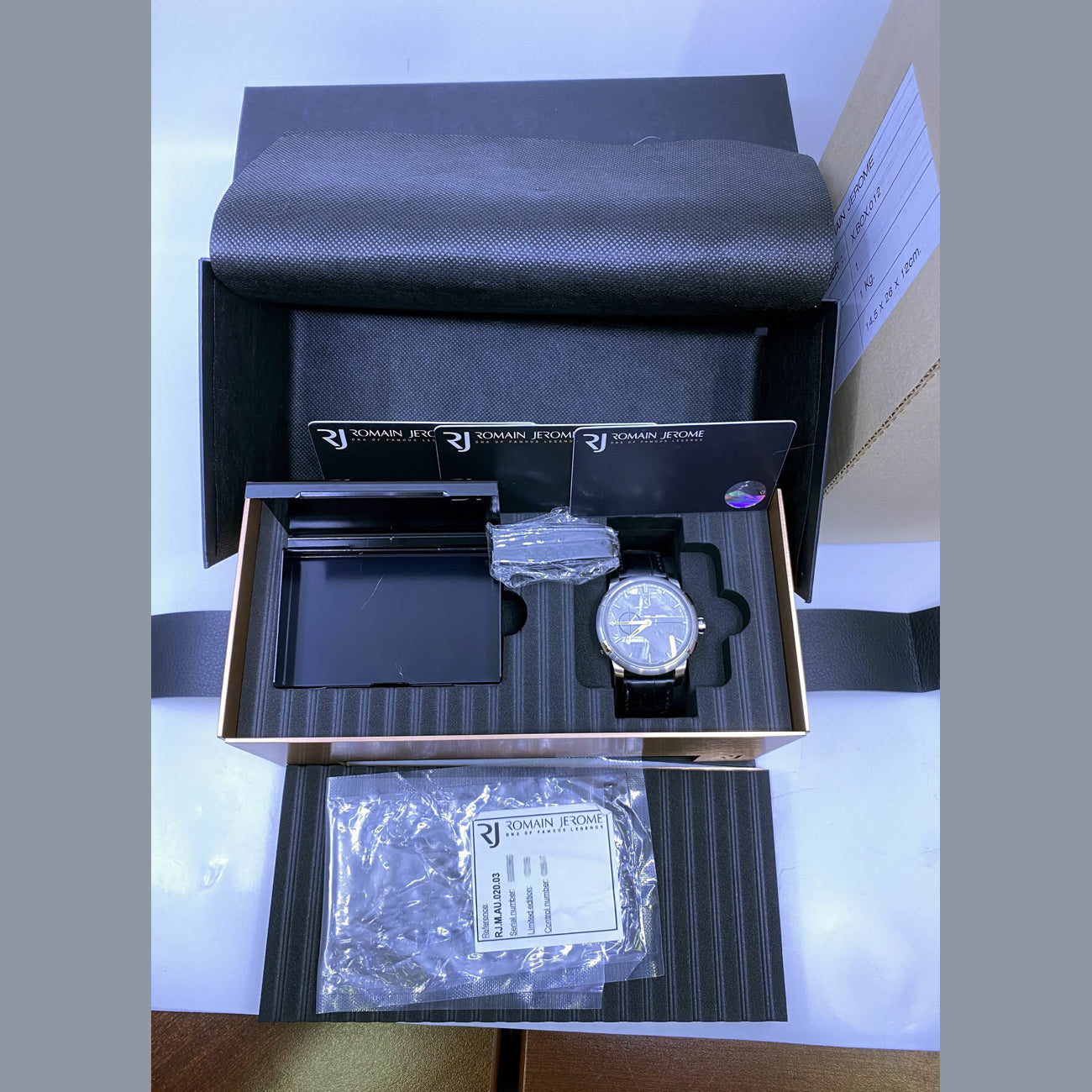 Romain Jerome 1969 Moon DNA