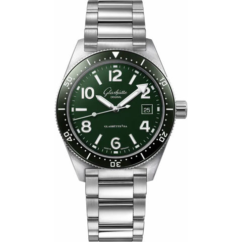 Glashütte Original SeaQ Reed Green Dial on Bracelet with Solid Caseback