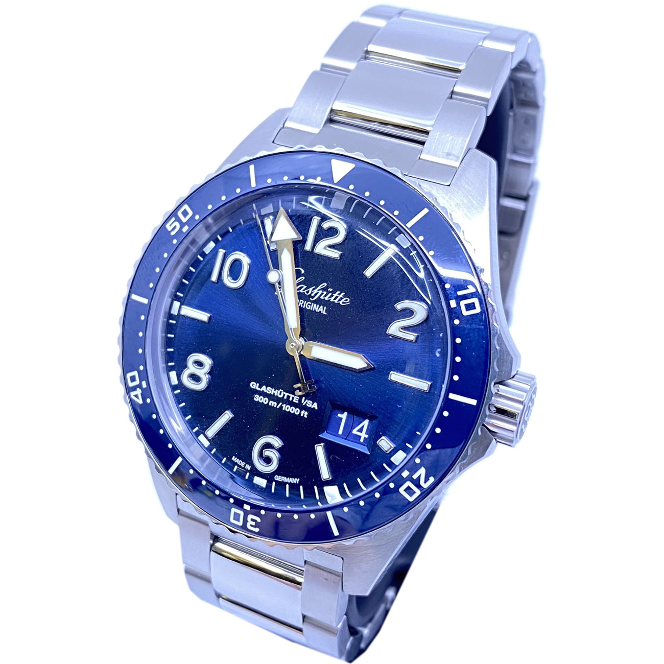 Glashütte Original SeaQ Panorama Date Blue Dial 1-36-13-02-81-34