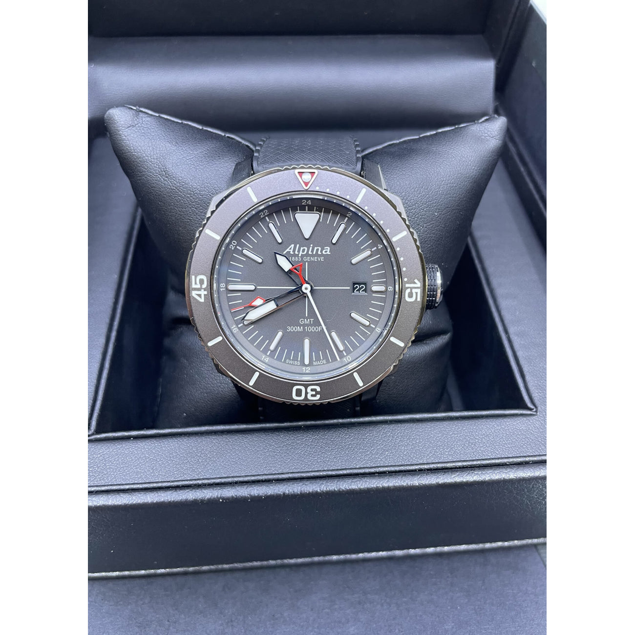 Alpina GMT Seastrong Quartz AL-247LGG4TV6