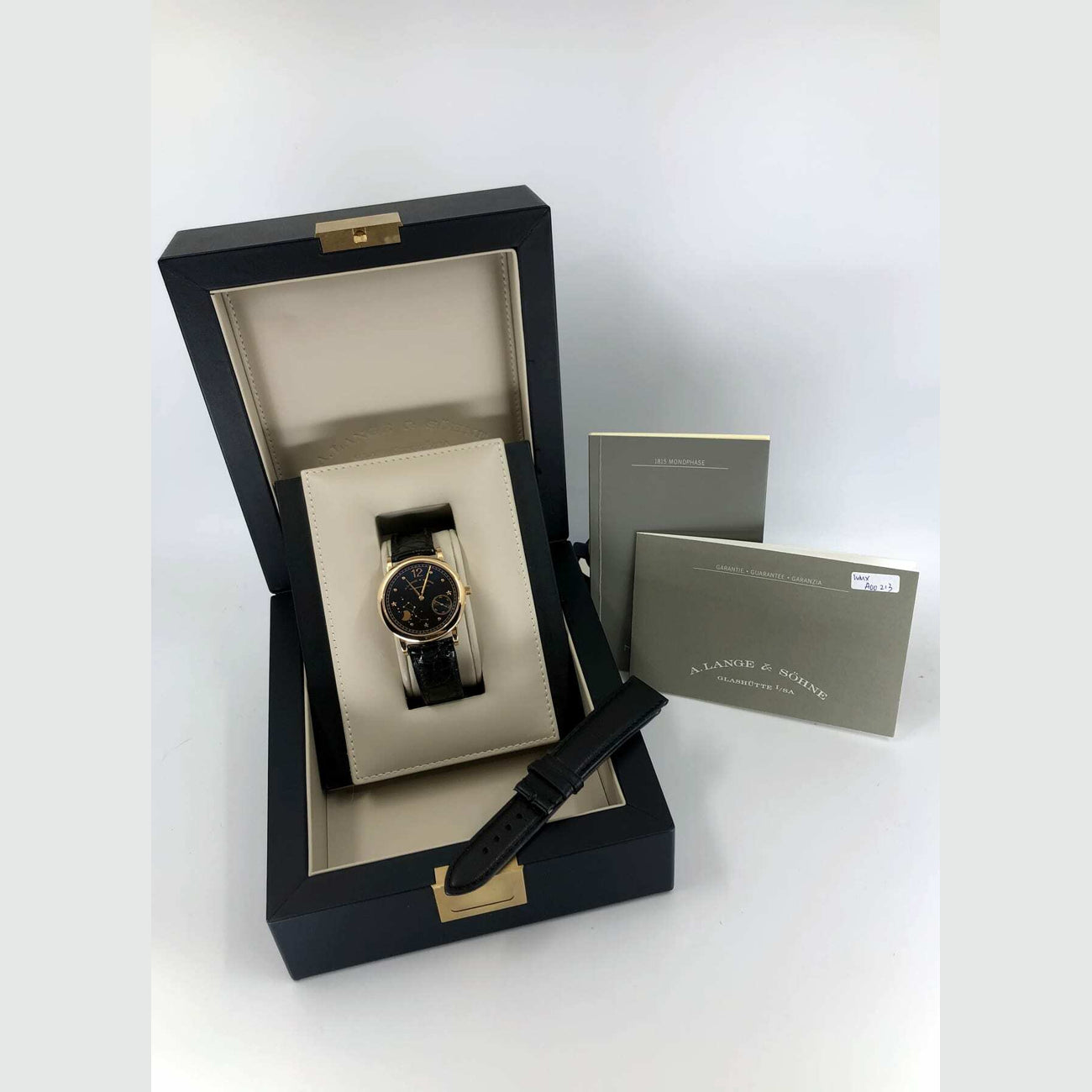 A. Lange & Söhne 1815 Moonphase 231.031