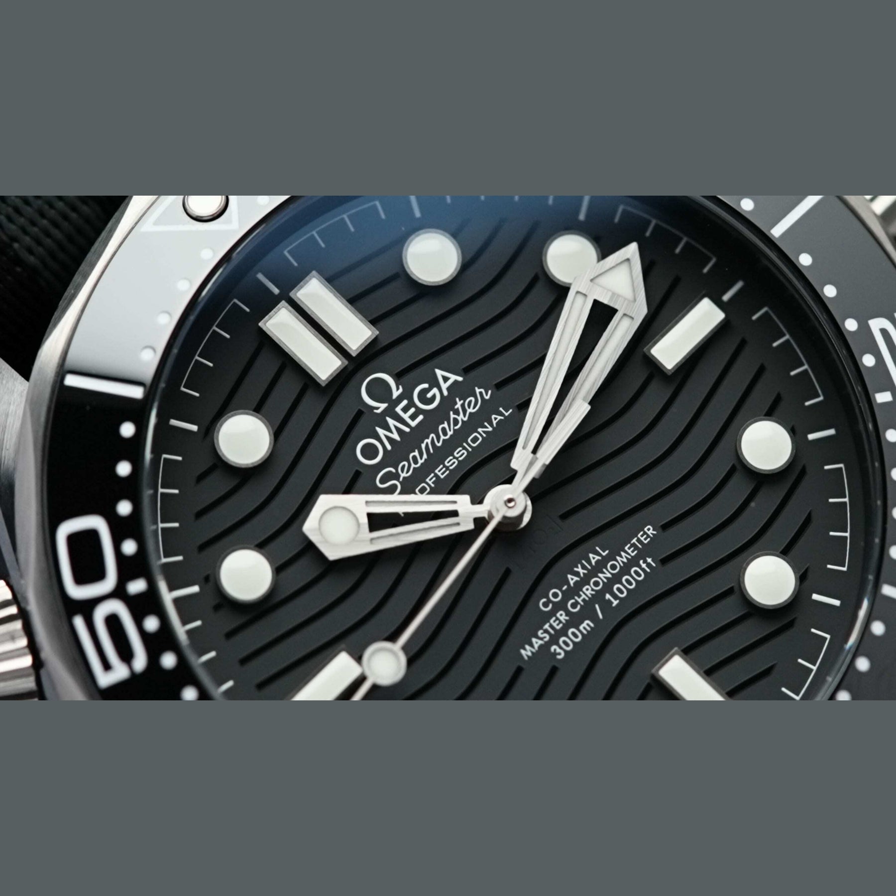 Omega Seamaster Diver 300M Black Ceramic Master Chronometer 210.92.44.20.01.002