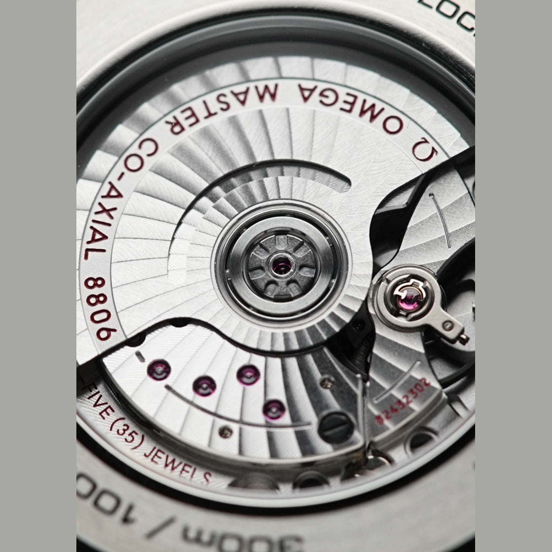 Omega Seamaster Diver 300m Co-Axial Master Chronometer 43.5mm Ceramic