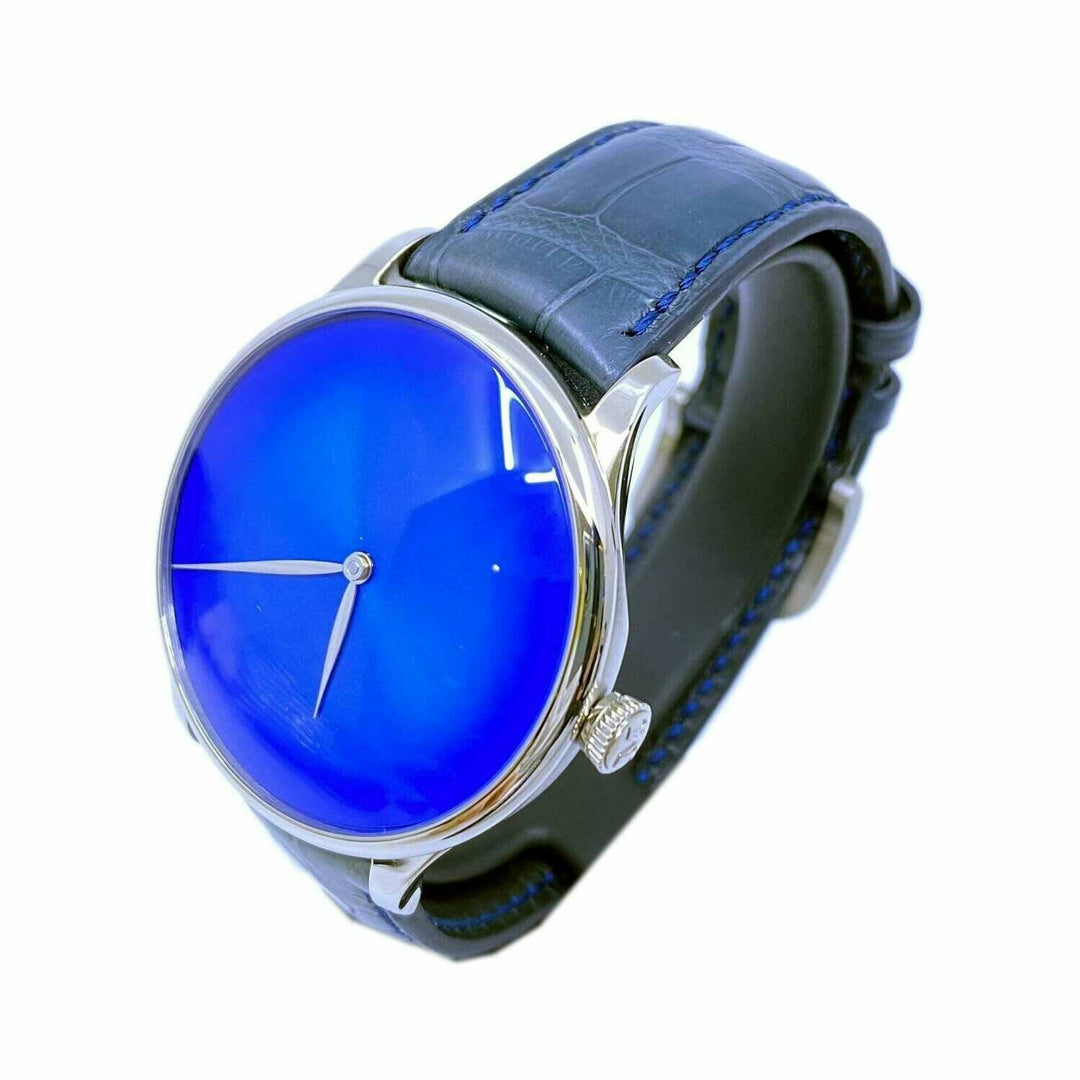 H. Moser & Cie. Venturer Arctic Blue Concept White Gold 2327-0220