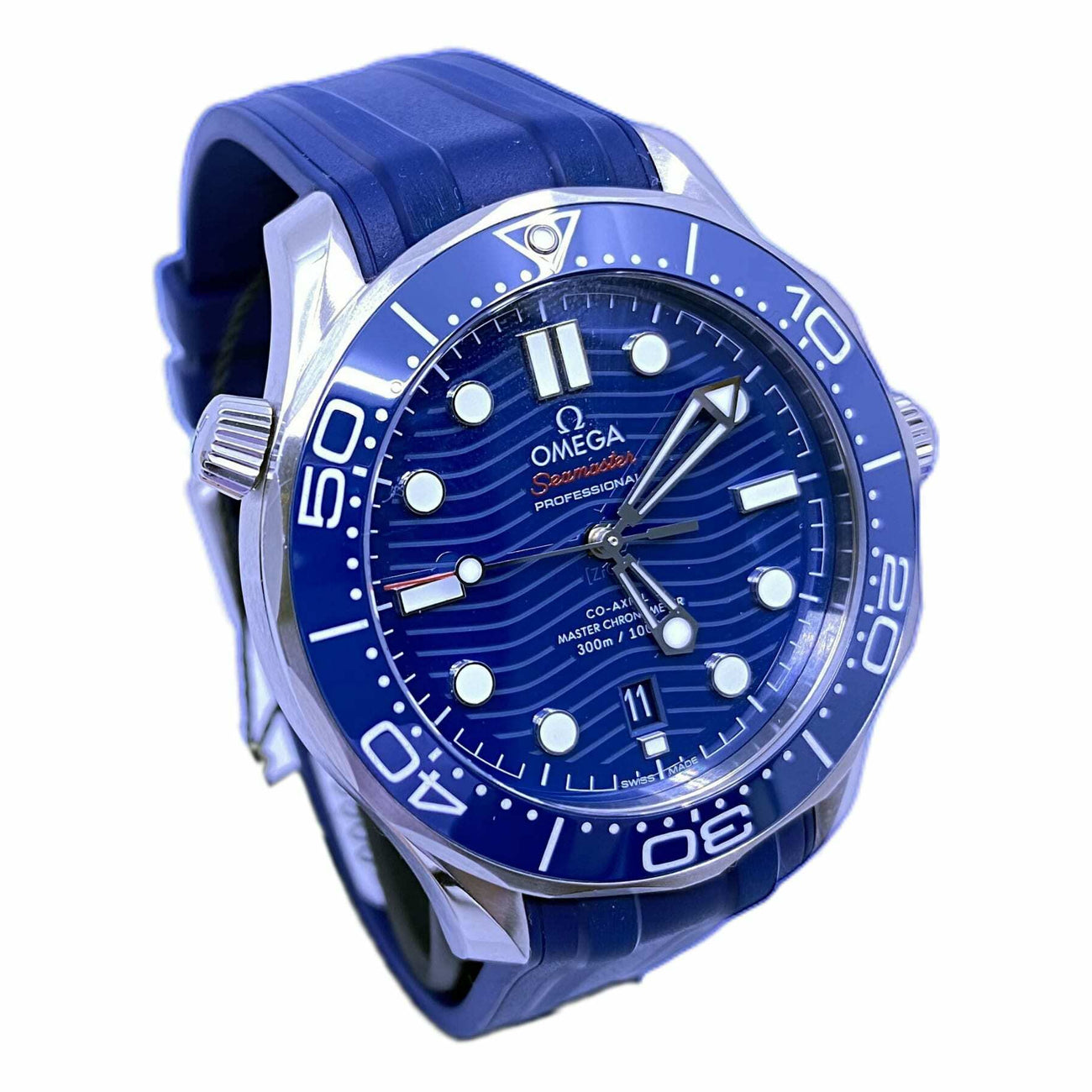 Omega Seamaster Diver 300M Co-Axial Master Chronometer on Rubber Strap 210.32.42.20.03.001