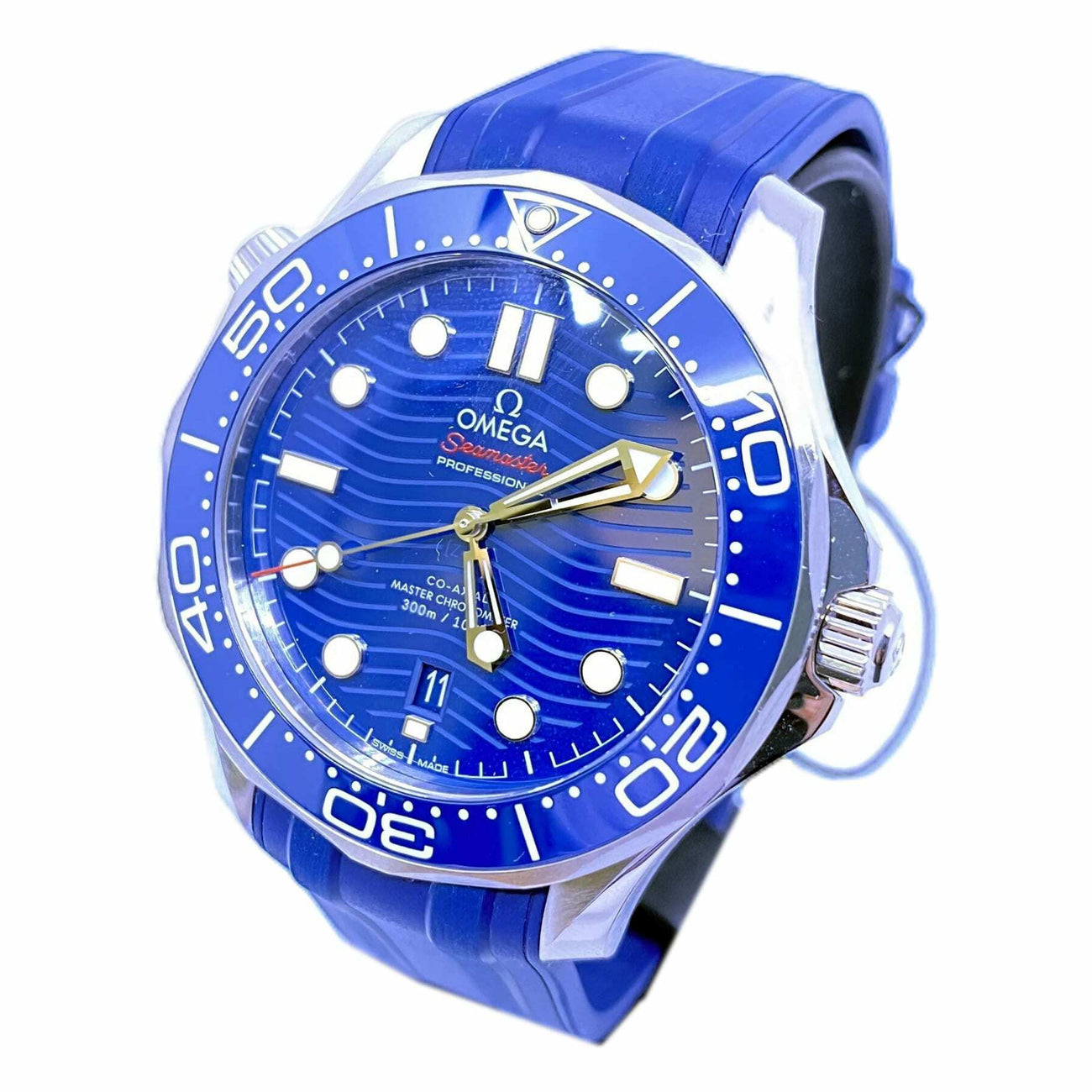 Omega Seamaster Diver 300M Co-Axial Master Chronometer on Rubber Strap 210.32.42.20.03.001