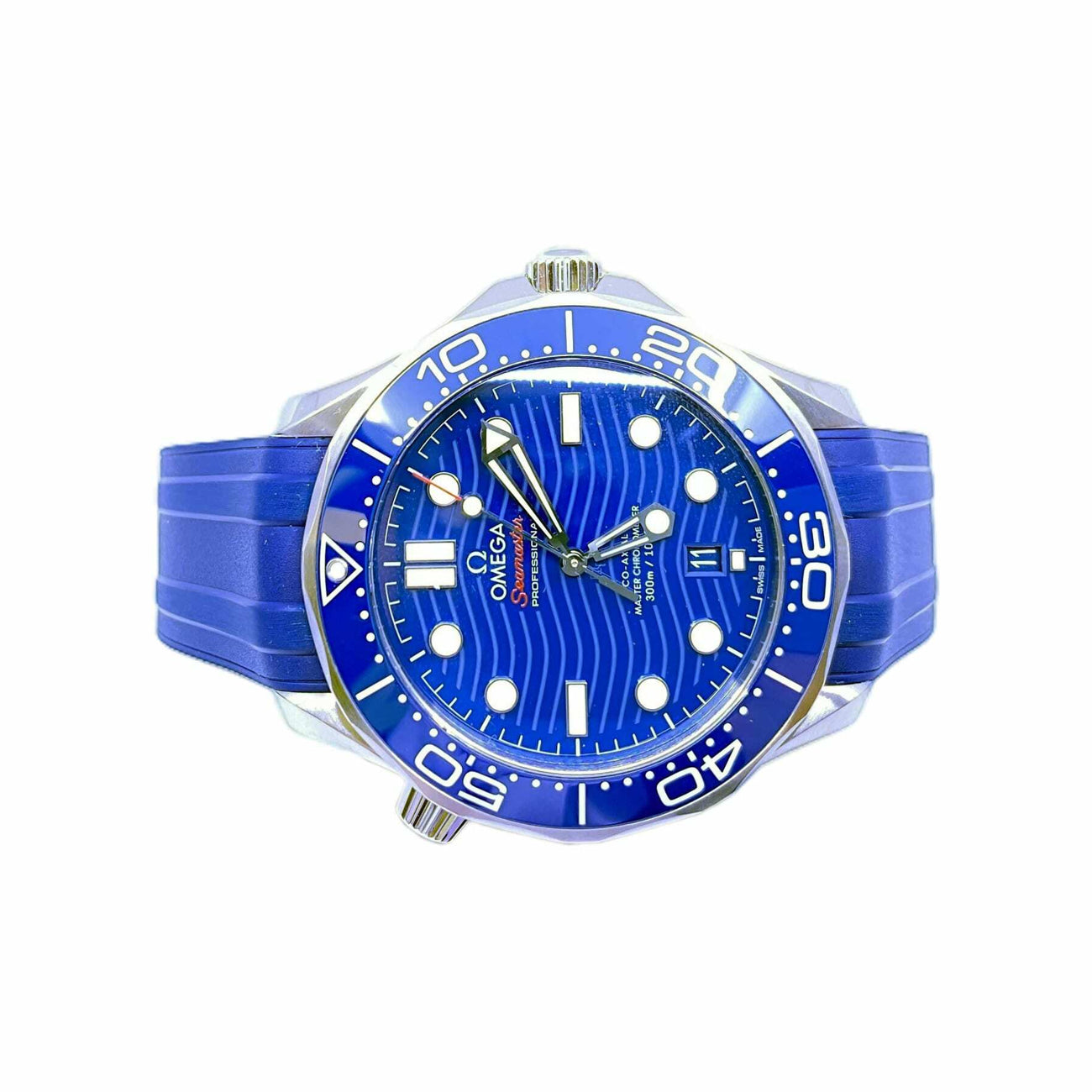 Omega Seamaster Diver 300M Co-Axial Master Chronometer on Rubber Strap 210.32.42.20.03.001