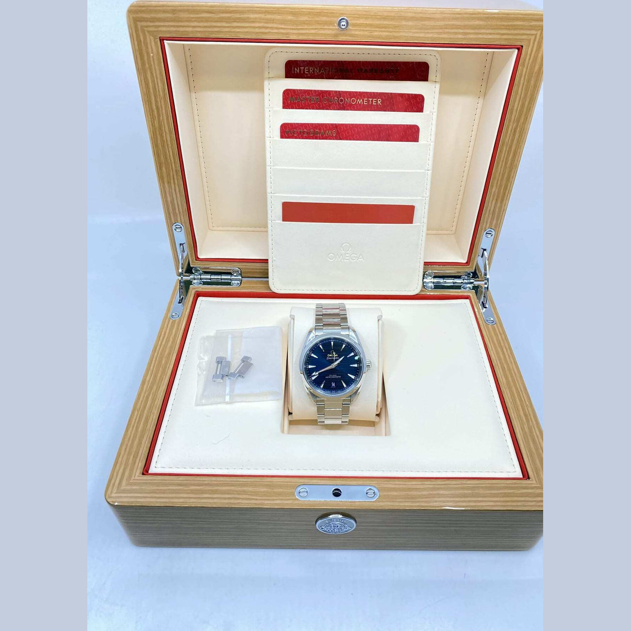Omega Seamaster Aqua Terra 150M Co-Axial Master Chronometer Blue Dial 220.10.38.20.03.001