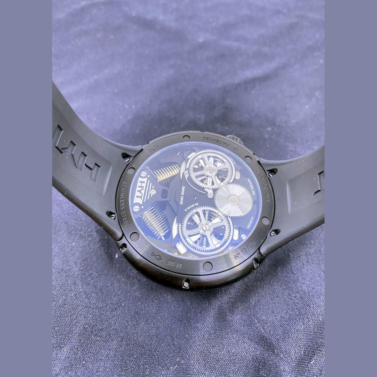 HYT 20 Black Limited Edition 251-AD-46-GF-RU
