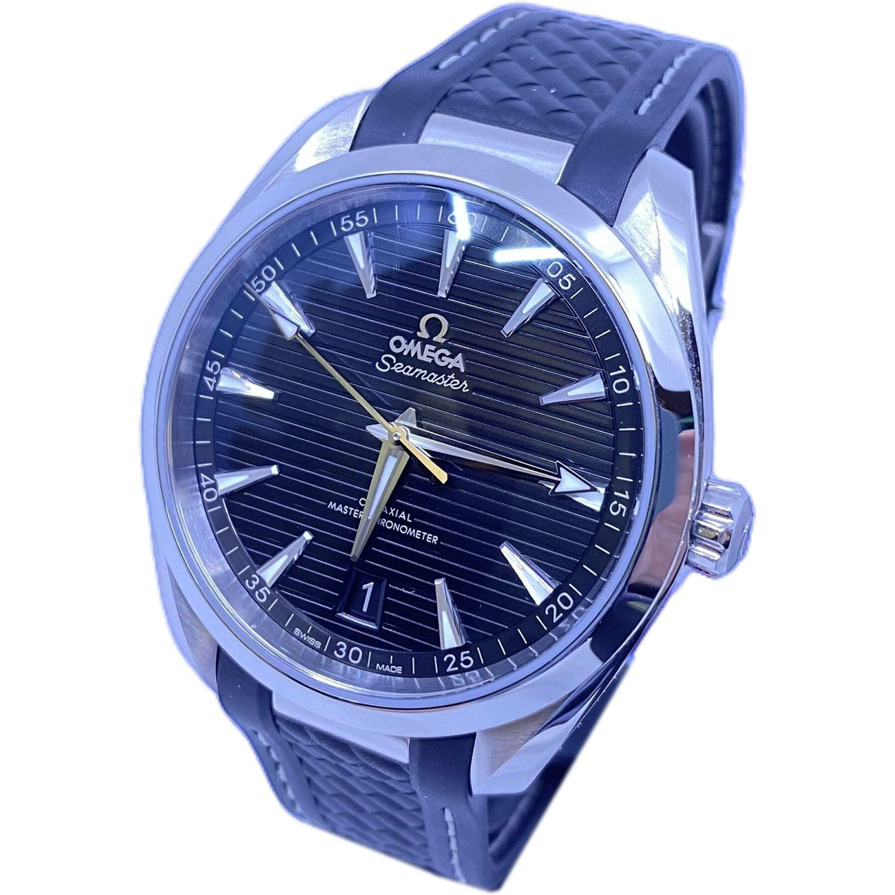 Omega Seamaster Aqua Terra 150M Co-Axial Master Chronometer 41mm on Strap 220.10.41.21.01.001