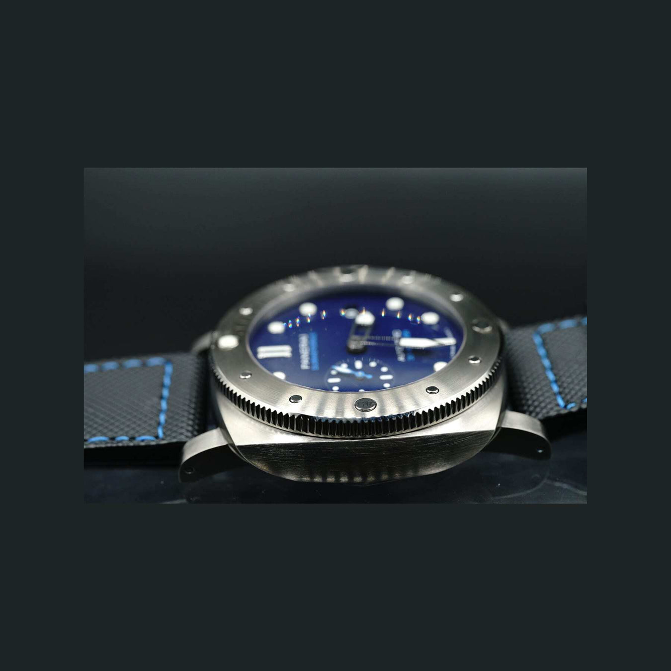 Panerai Submersible BMG-Tech PAM00692