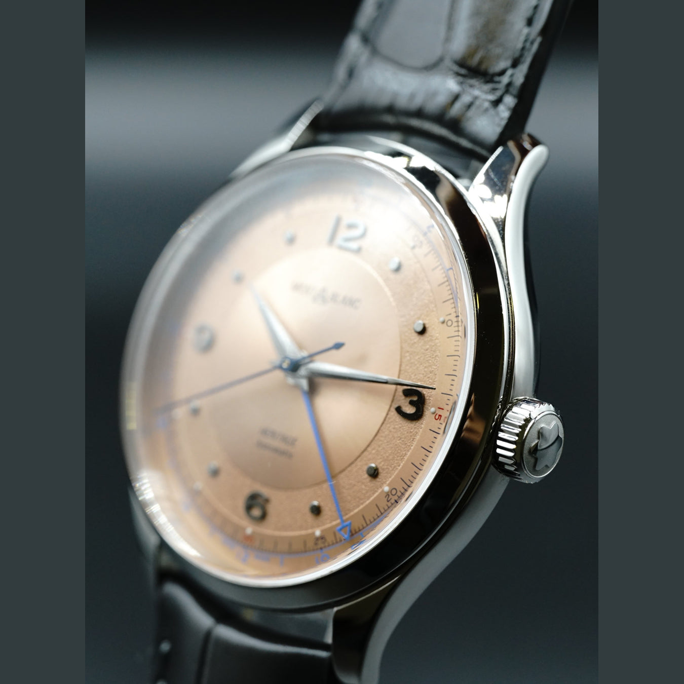 Montblanc Heritage GMT Chronometrie
