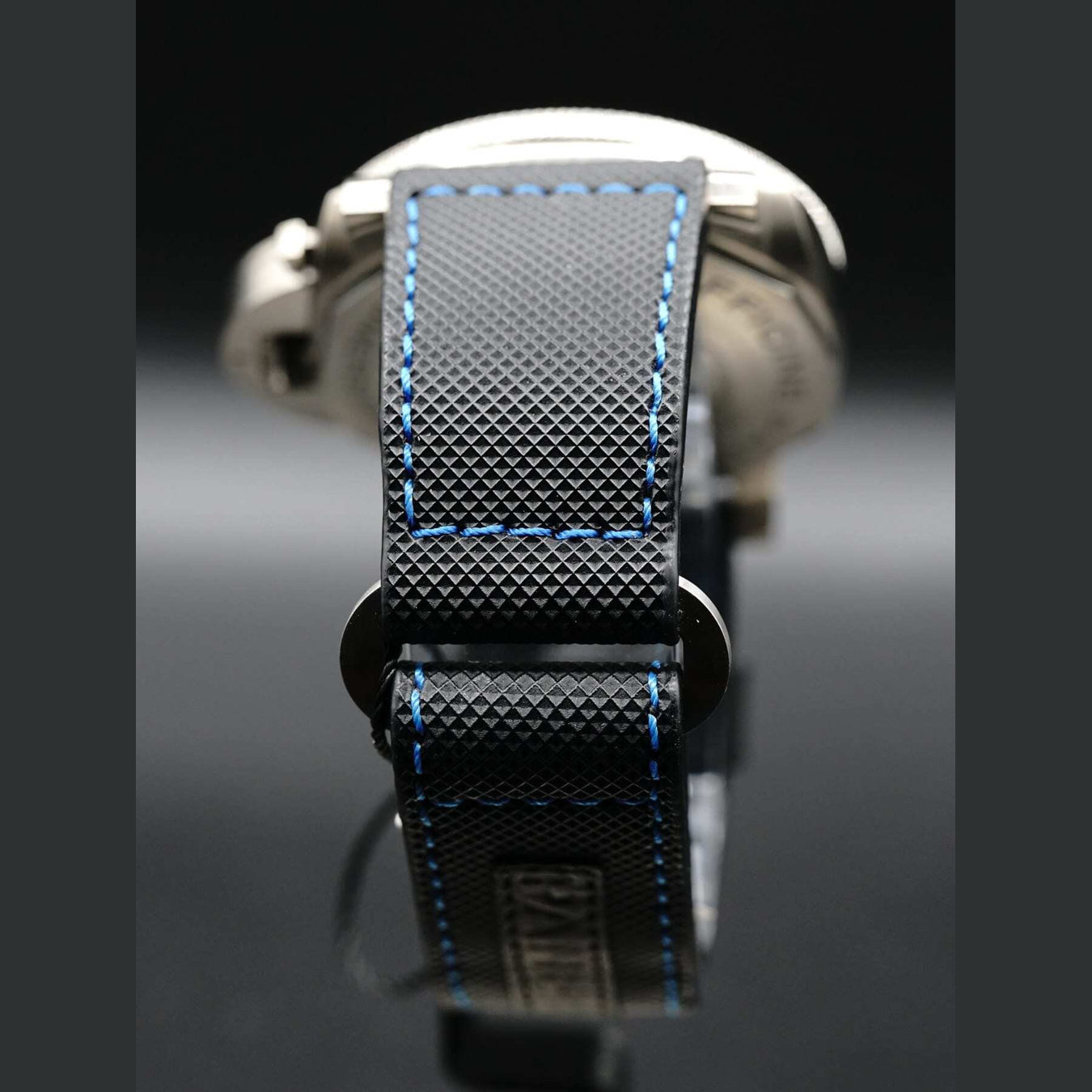 Panerai Submersible BMG-Tech PAM00692
