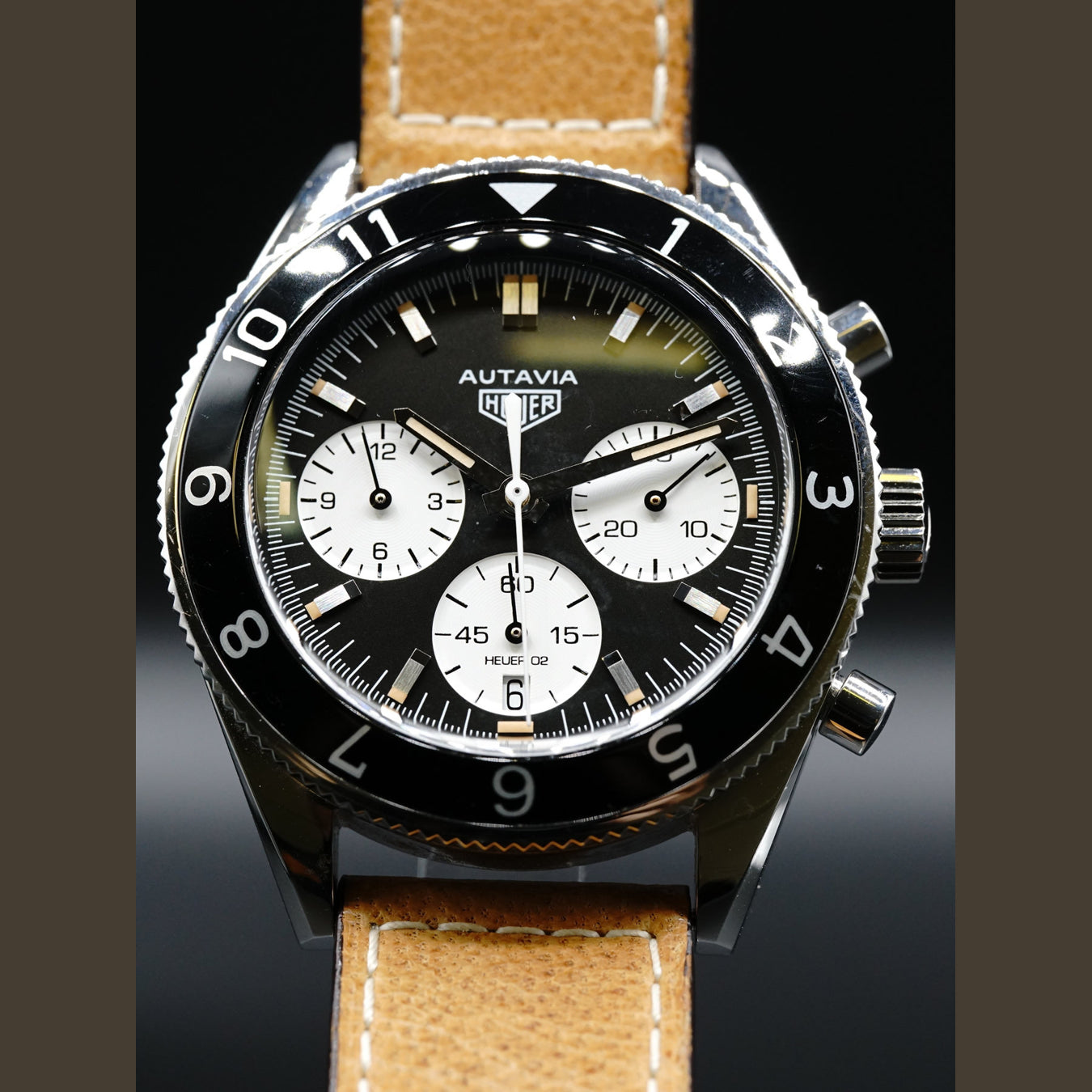 Tag Heuer Heritage Chronograph CBE2110.FC8226