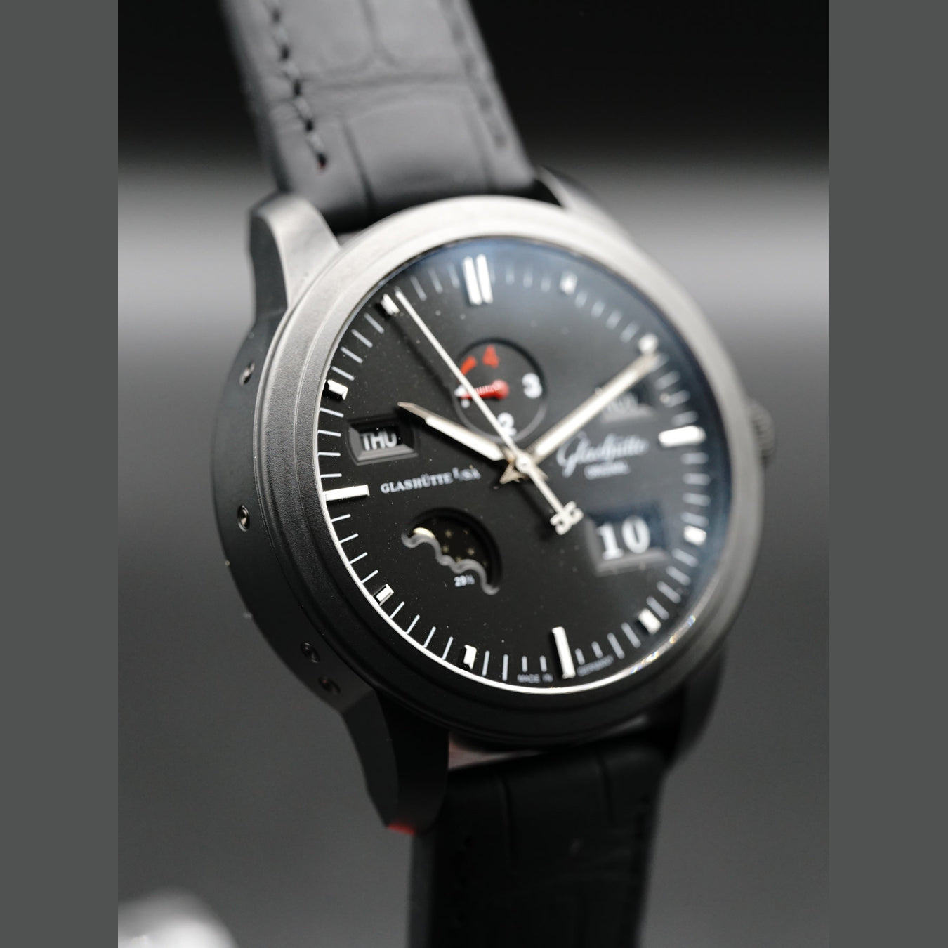 Glashutte Senator Perpetual Calendar 42mm Automatic in Black Ceramic Black Dial 100-07-06-06-04