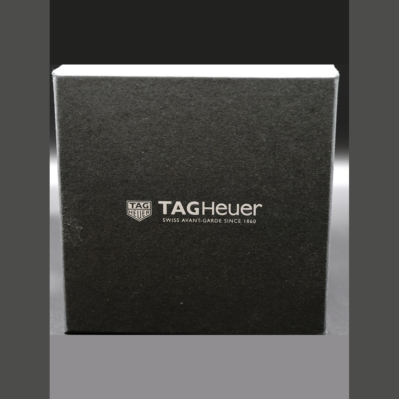 Tag Heuer Heritage Chronograph CBE2110.FC8226