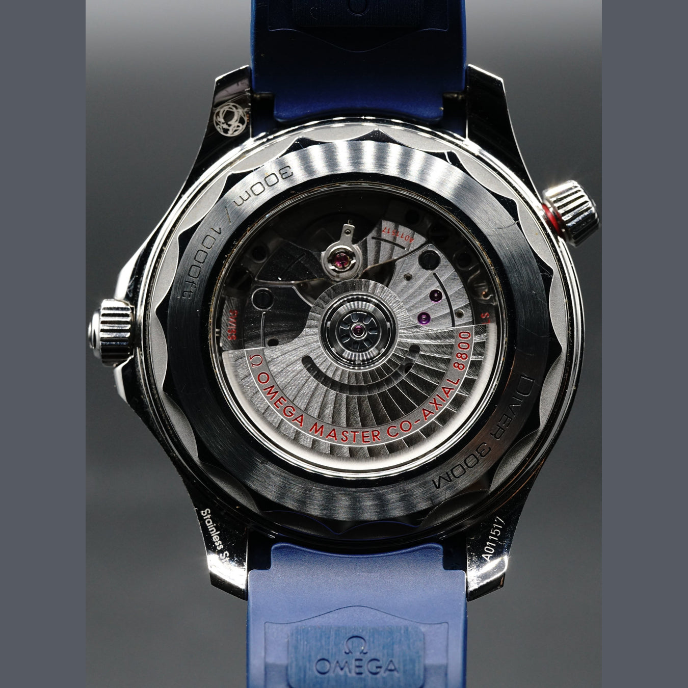 Omega Seamaster Diver 300M Co-Axial Master Chronometer on Rubber Strap 210.32.42.20.03.001