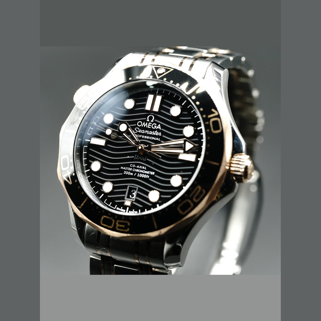 Omega Seamaster Diver 300M Co-Axial Master Chronometer Sedna Gold 210.22.42.20.01.002