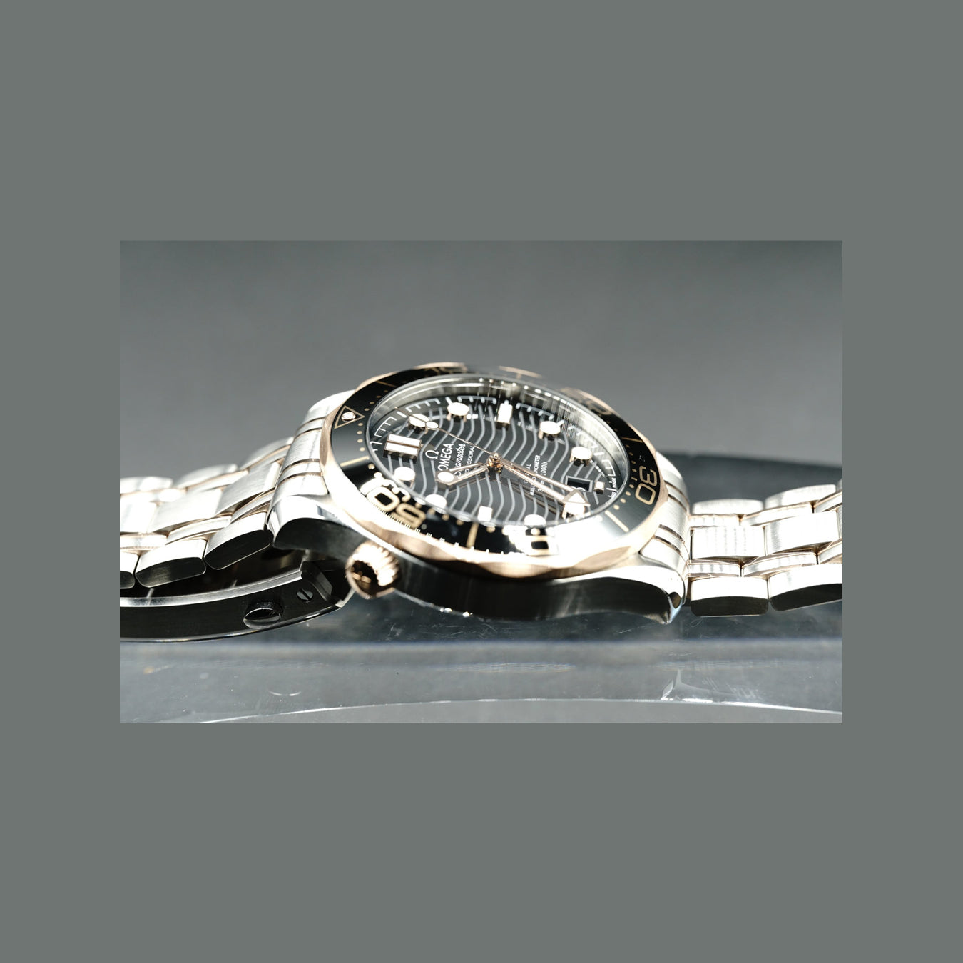Omega Seamaster Diver 300M Co-Axial Master Chronometer Sedna Gold 210.22.42.20.01.002