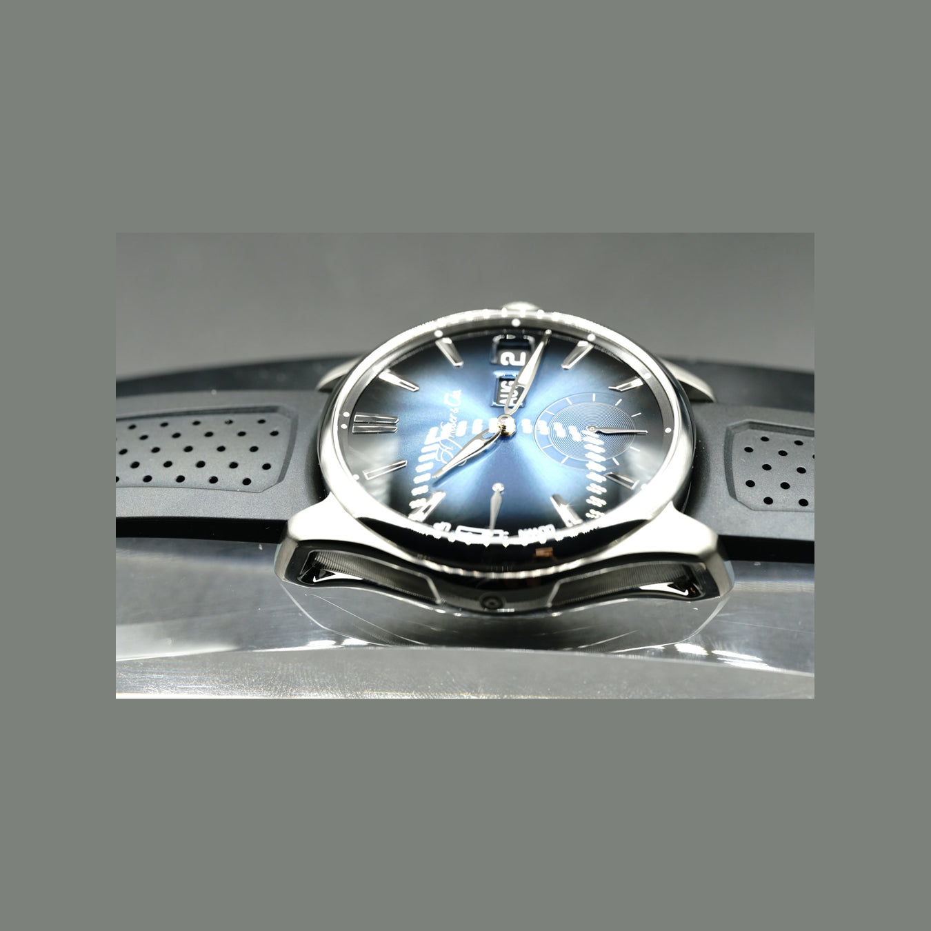 H. Moser & Cie. Pioneer Perpetual Calendar 3808-1201